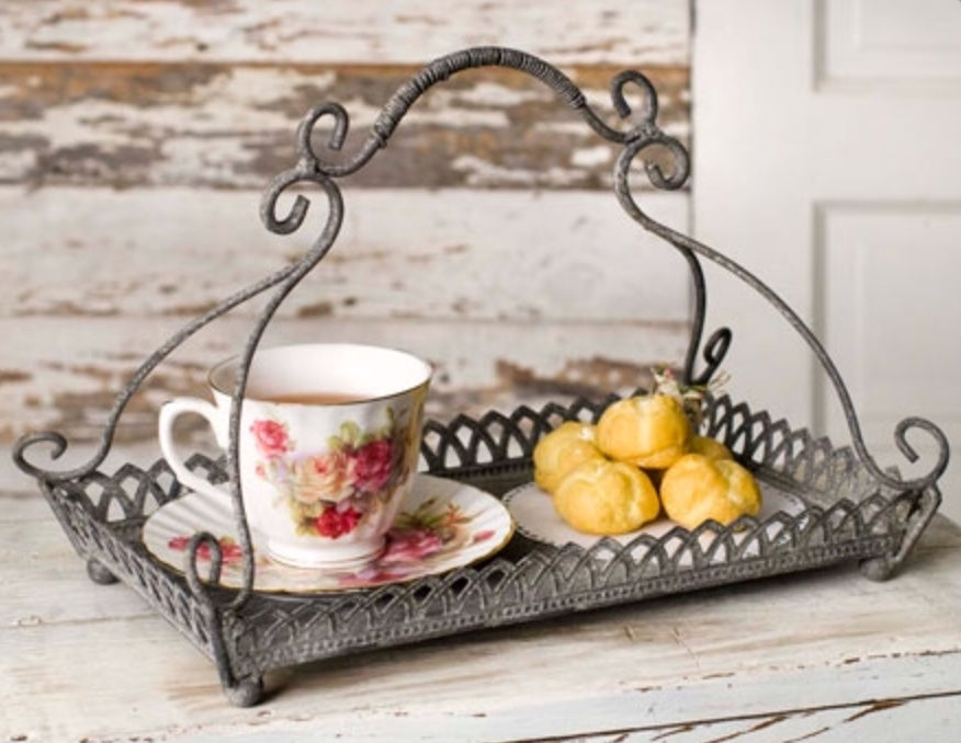 CHANTILLY METAL SERVING TRAY